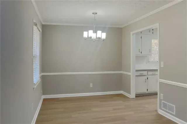 $2,275 | 1176 Golden Circle Southwest, Lilburn, GA 30047