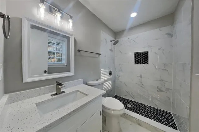 $2,275 | 1176 Golden Circle Southwest, Lilburn, GA 30047