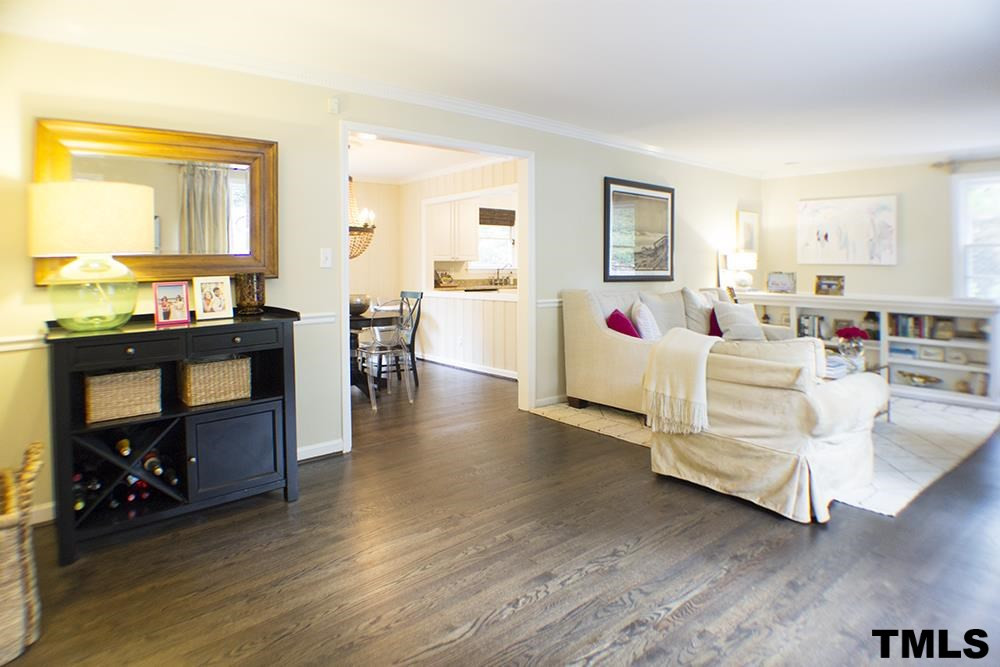 2216 Alexander Road Raleigh, NC 27608 - Photo 5 of 24 Entry