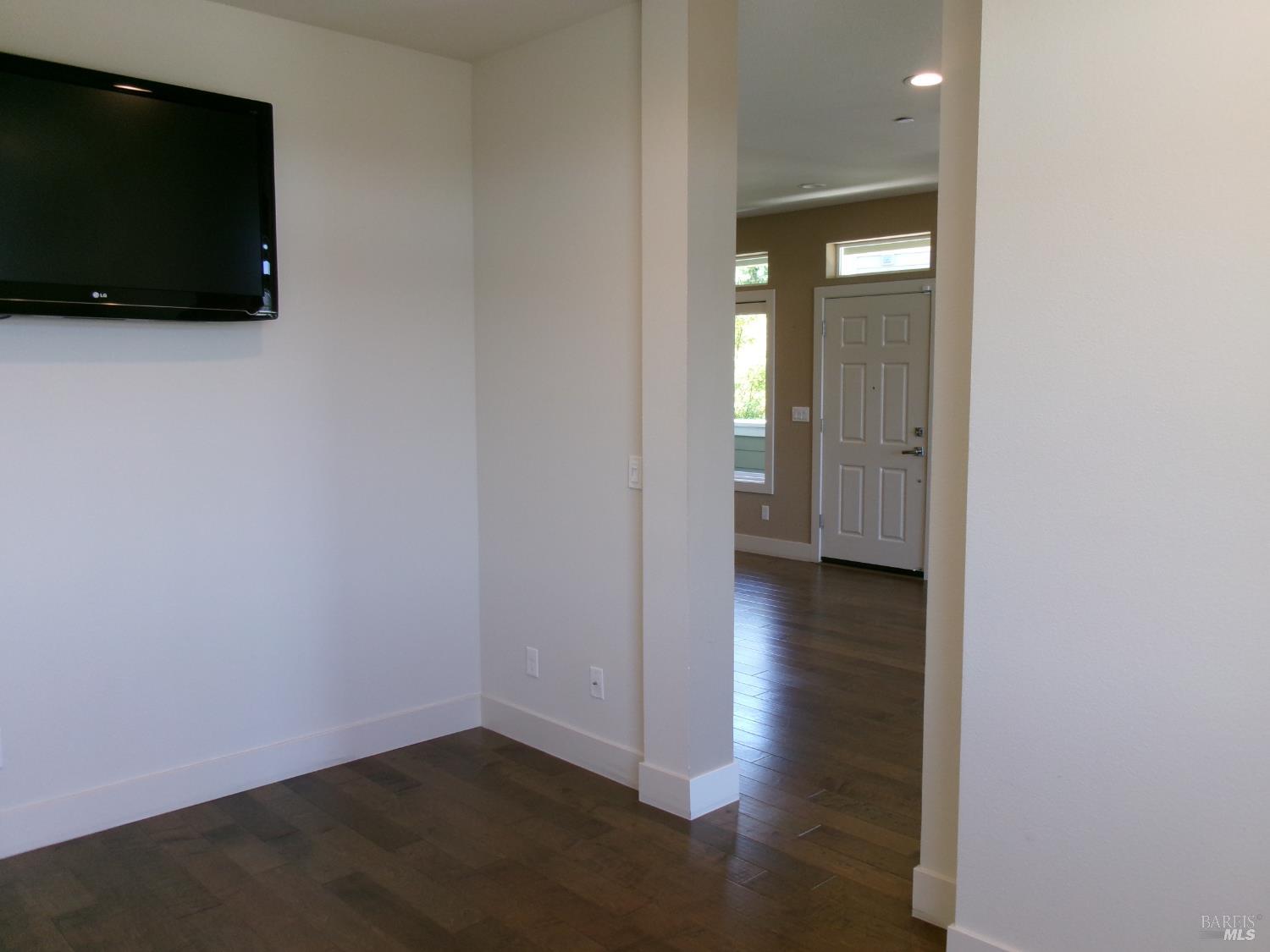 2073 Stonefield Lane Santa Rosa, CA 95403 - Photo 13 of 37