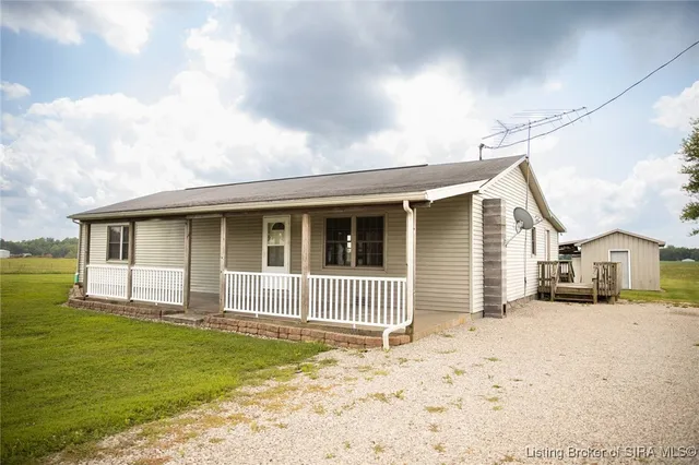 $219,900 | 8091 East New Philadelphia Road, Salem, IN 47167