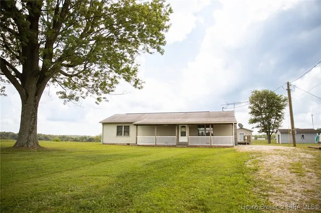 $219,900 | 8091 East New Philadelphia Road, Salem, IN 47167