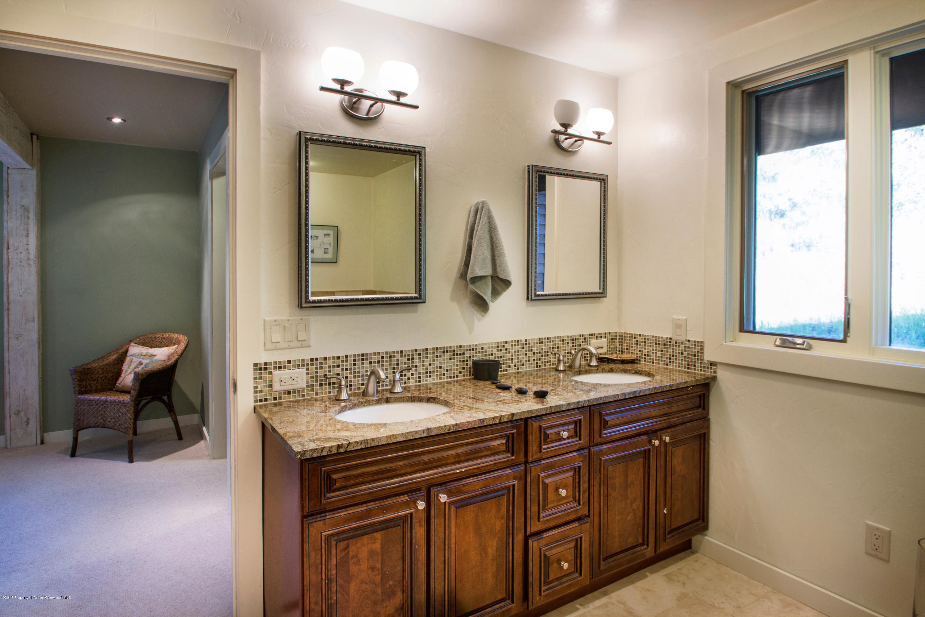 487 Shield O Road Snowmass, CO 81654 - Photo 13 of 20 MasterBathroom2