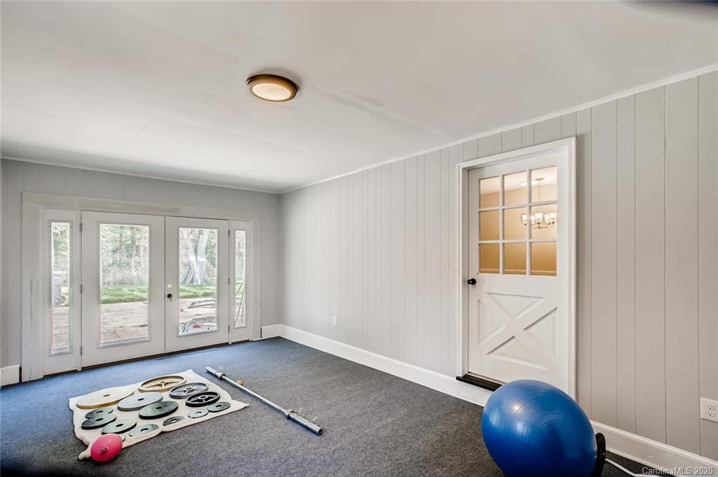 8901 Robinson Church Road Charlotte, NC 28215 - Photo 10 of 17 Gallery Image 10