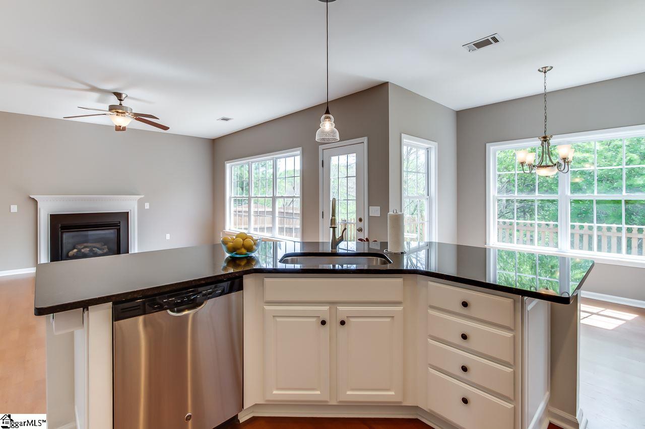 201 Elstar Loop Road Simpsonville, SC 29681 - Photo 14 of 35