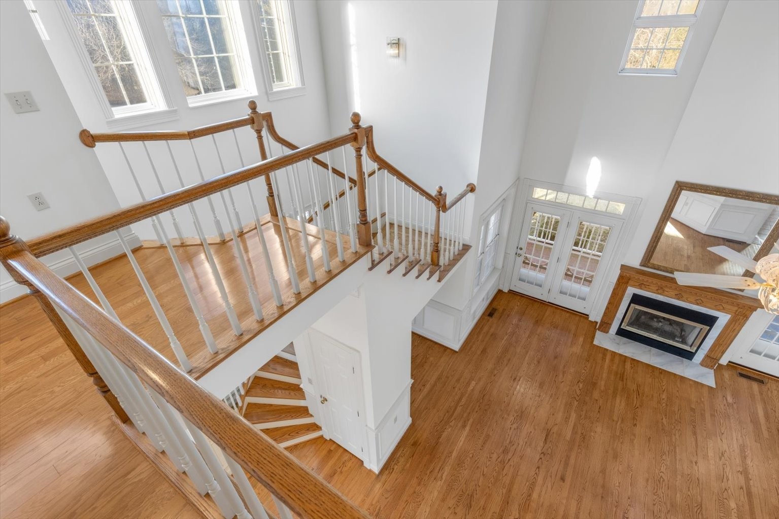 3160 Tom Holt Road Clifton, TN 38425 - Photo 33 of 53 a view of an entryway with wooden floor