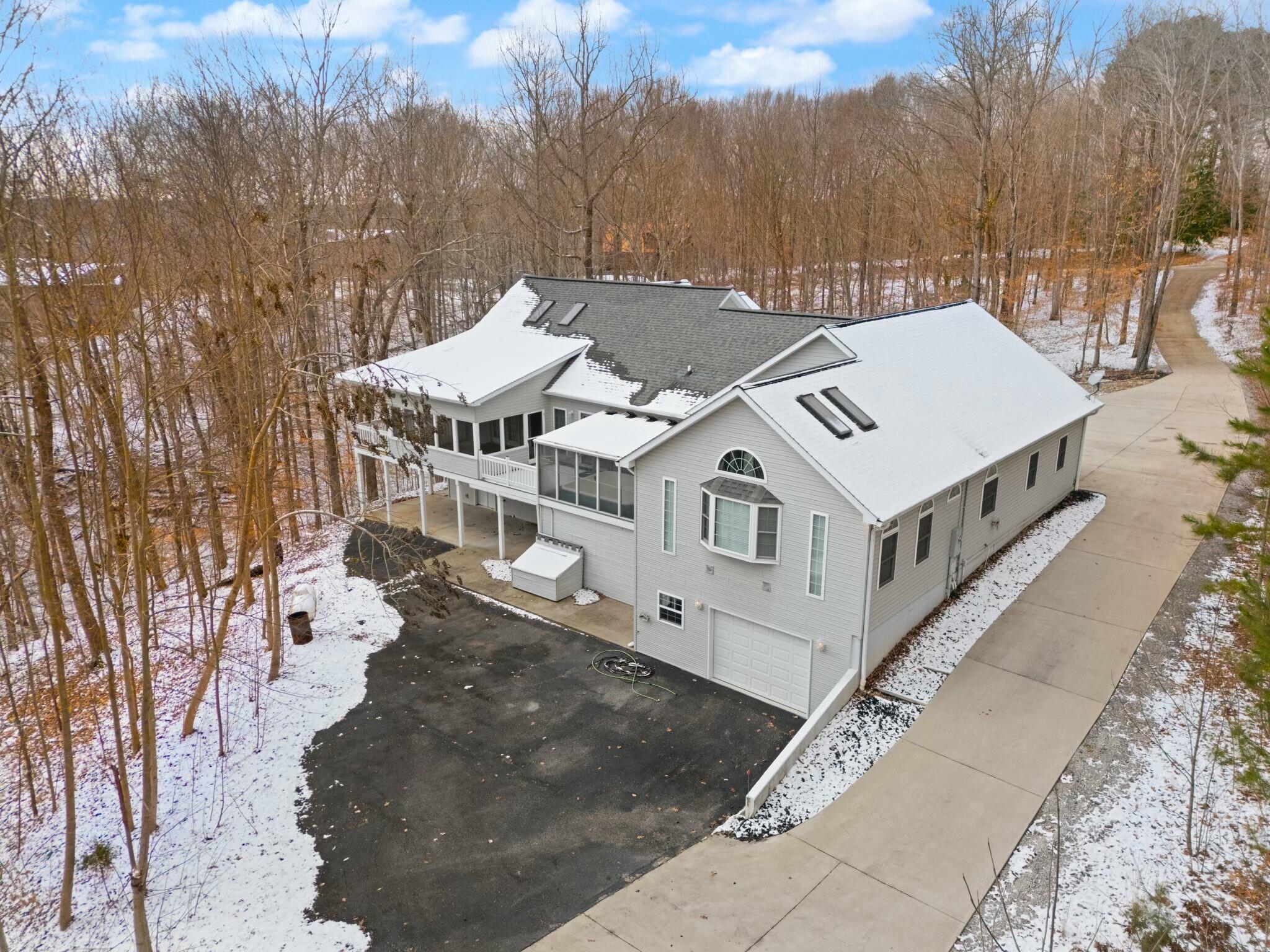 641 Old Sawmill Road Monticello, KY 42633 - Photo 5 of 82 tempImage153h8k