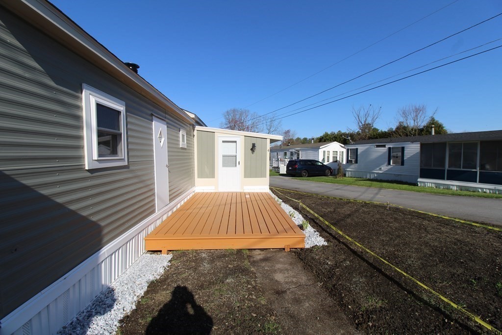 11 Groton School Road, Unit 4 Ayer, MA 01432 - Photo 10 of 11 Gallery Image 10