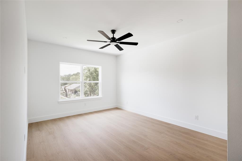 4046 Baker Avenue Dallas, TX 75212 - Photo 15 of 23