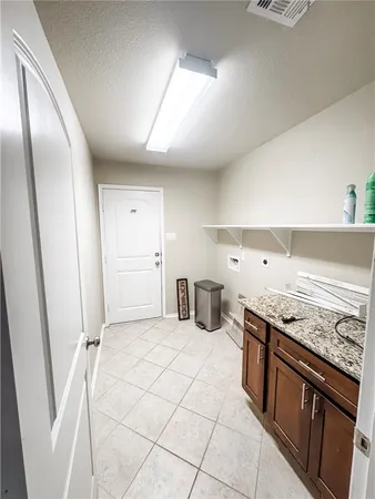 $1,950 | 5289 Sagewood Drive, College Station, TX 77845