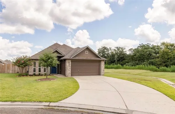 $1,950 | 5289 Sagewood Drive, College Station, TX 77845