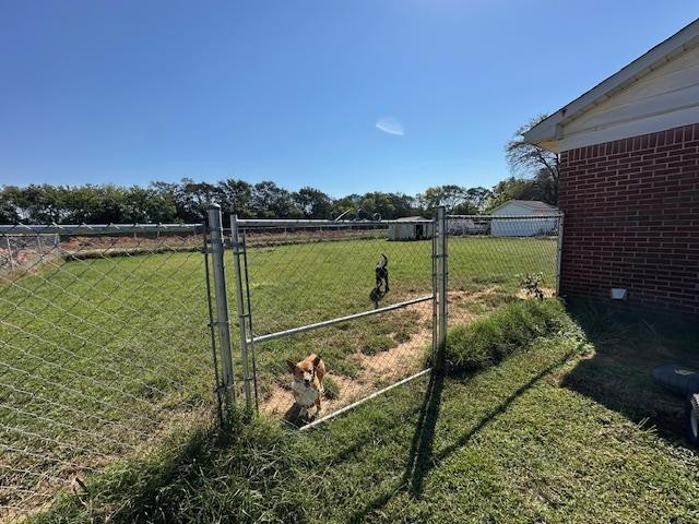 495 Rowland Mill Road Bruceton, TN 38317 - Photo 27 of 36