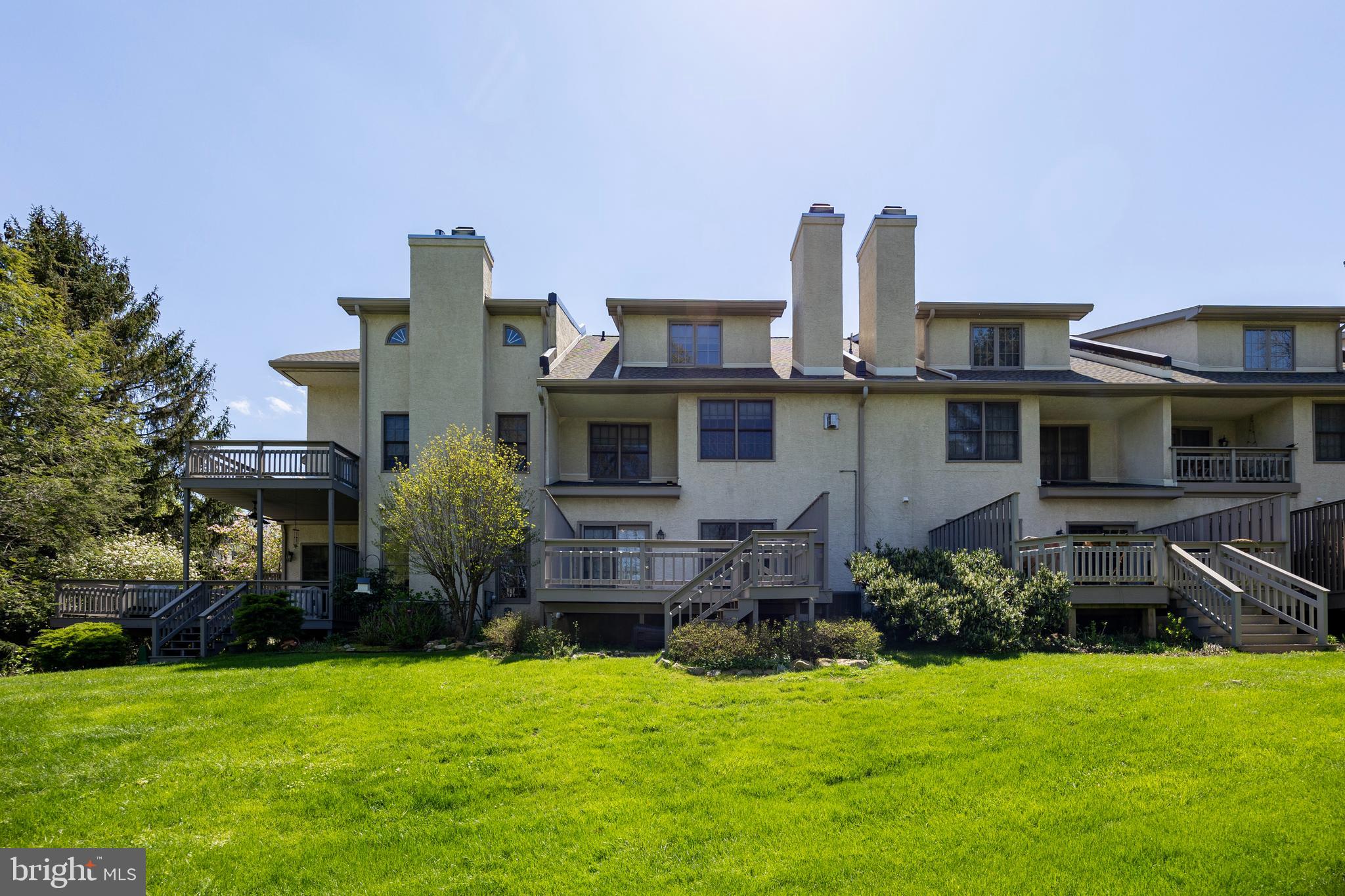 224 Cambridge Chase Exton, PA 19341 - Photo 2 of 40 Attractive Rear view
