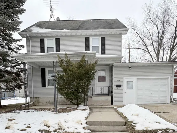 $229,900 | 408 South Lincoln Avenue, Beaver Dam, WI 53916