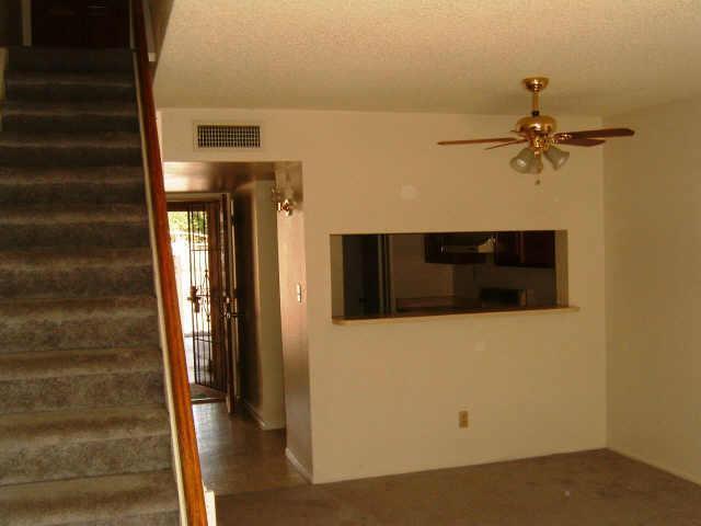 4221 East Almeria Road, Unit 11 Phoenix, AZ 85008 - Photo 4 of 6 Dining