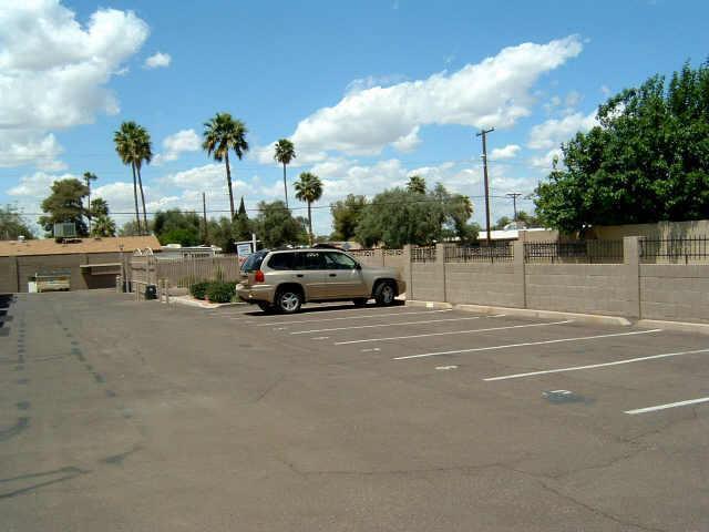 4221 East Almeria Road, Unit 11 Phoenix, AZ 85008 - Photo 5 of 6 Additional assigned parking