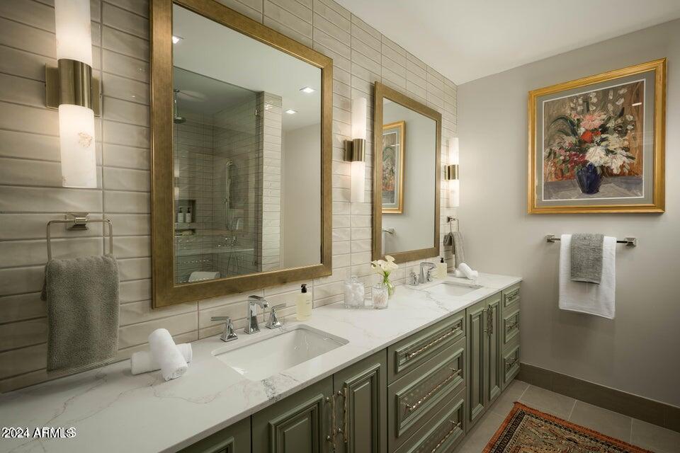 4240 East Camelback Road, Unit 213 Phoenix, AZ 85018 - Photo 11 of 18 a bathroom with a double vanity sink mirror and double