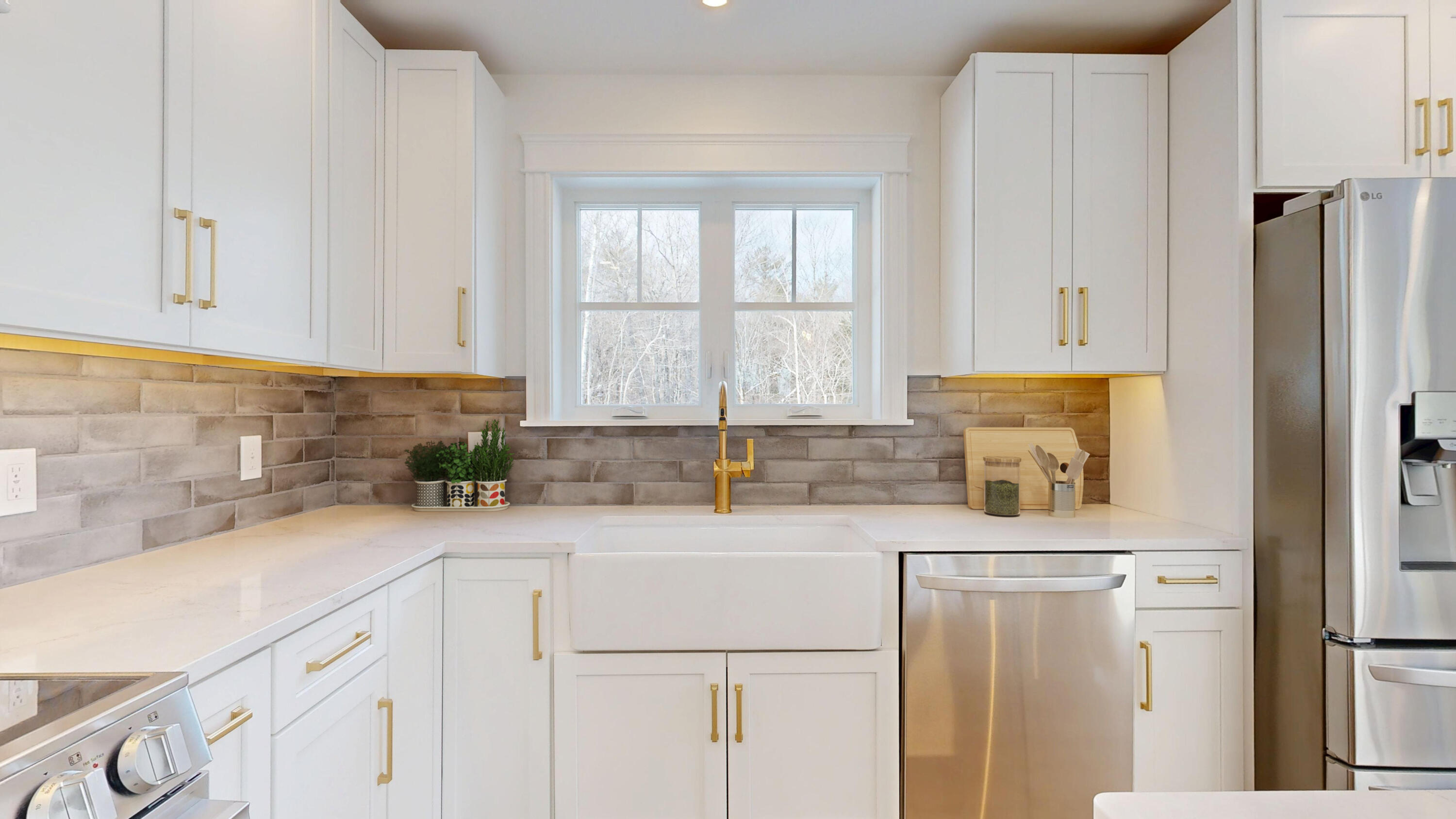 46 Autumn Ridge Sabattus, ME 04280 - Photo 7 of 89 46-Autumn-Ridge-02022026_081647(2)