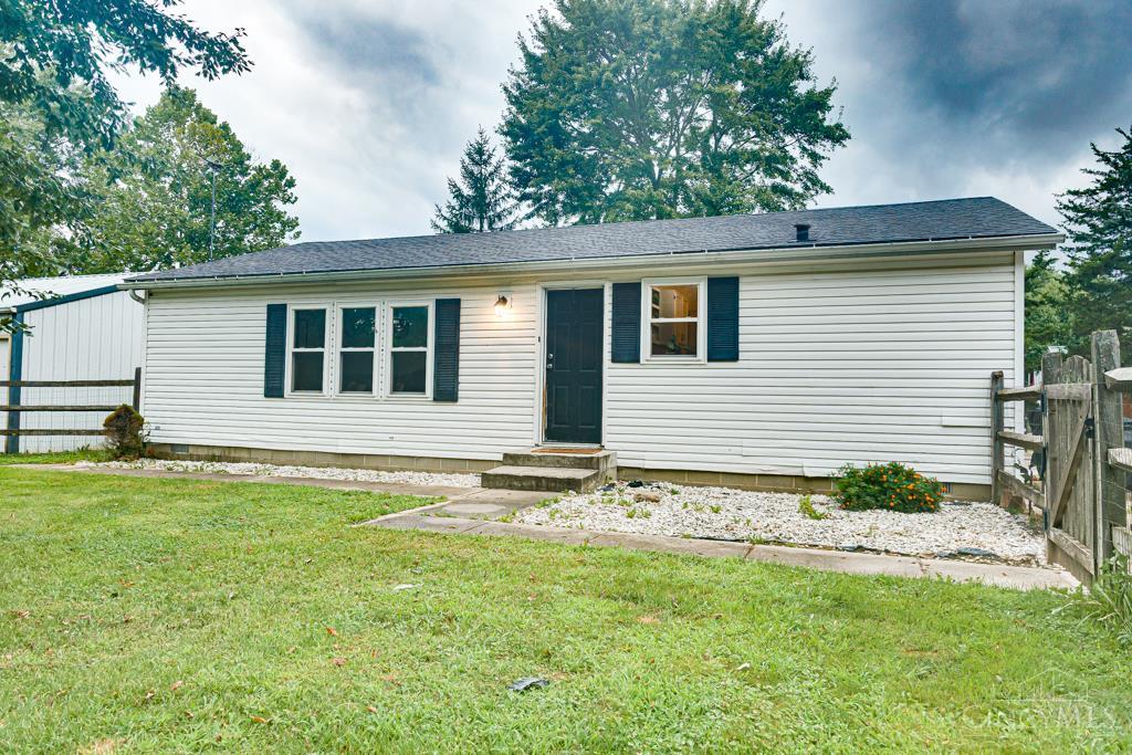 922 Nauvoo Road Clarksville, OH 45113 - Photo 3 of 24 Gallery Image 3