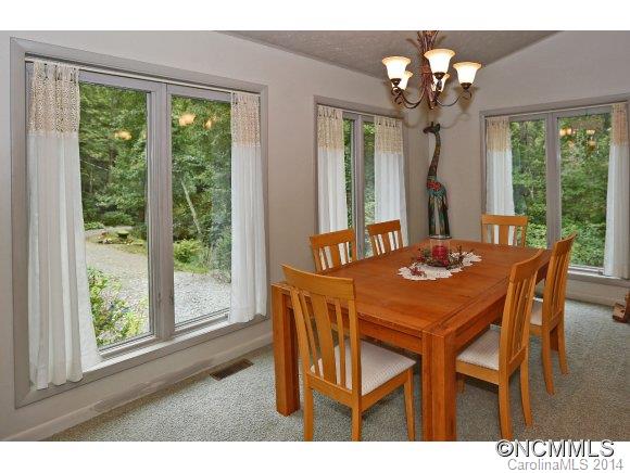 601 Jess Cove Road Clyde, NC 28721 - Photo 10 of 23
