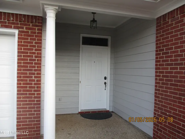 $1,800 | 306 Hemlock Drive, Flowood, MS 39232