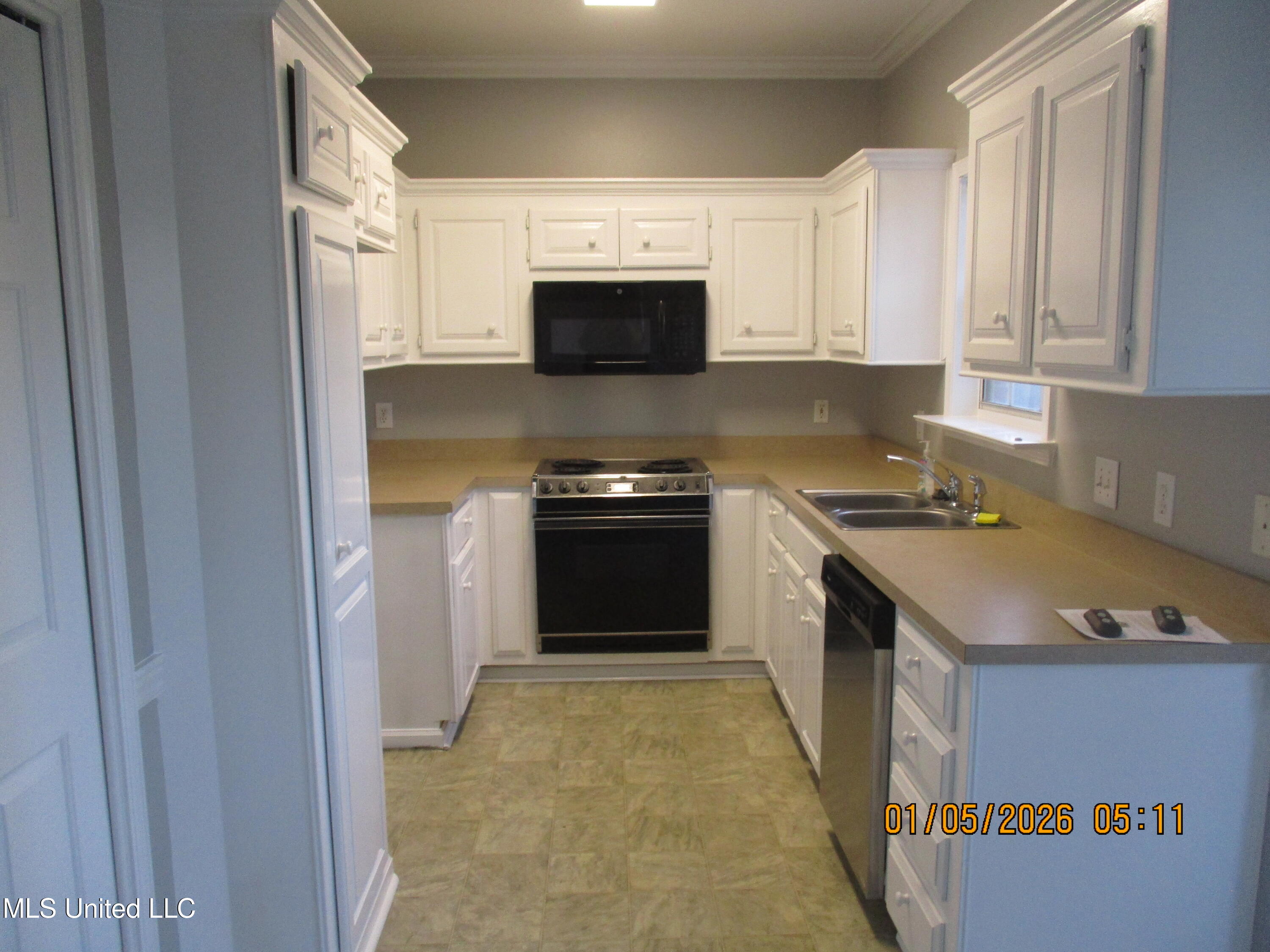 306 Hemlock Drive Flowood, MS 39232 - Photo 7 of 18 IMG_0931