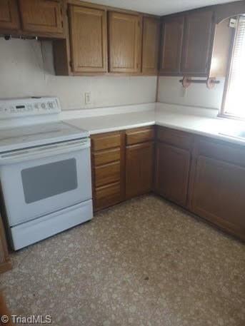 1700 Dillon Road Greensboro, NC 27405 - Photo 10 of 16 Gallery Image 10