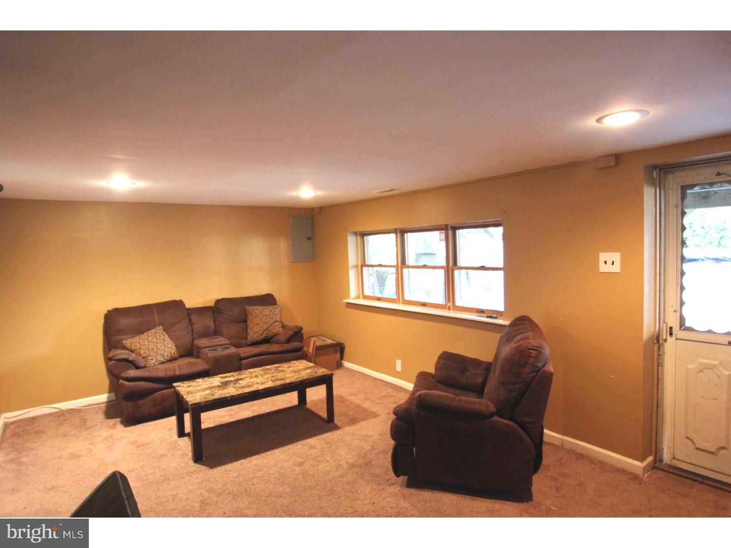3209 Gurley Road Philadelphia, PA 19154 - Photo 14 of 25