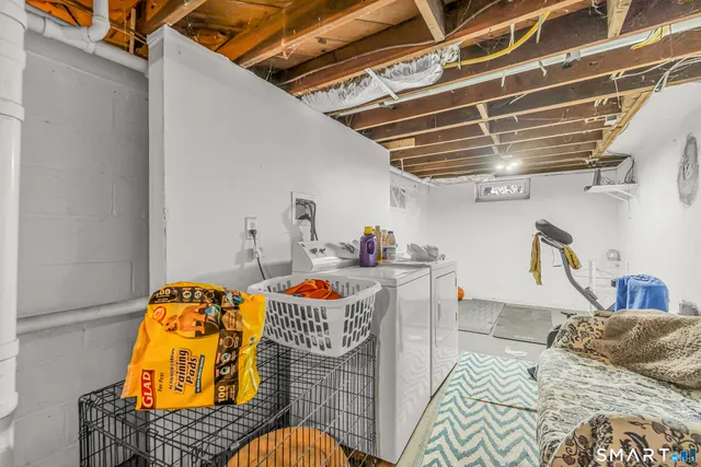 a bed room with a bed