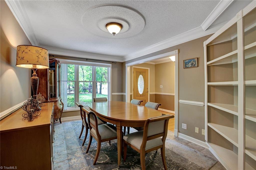 3608 Hunting Ridge Drive High Point, NC 27265 - Photo 3 of 30 Gallery Image 3