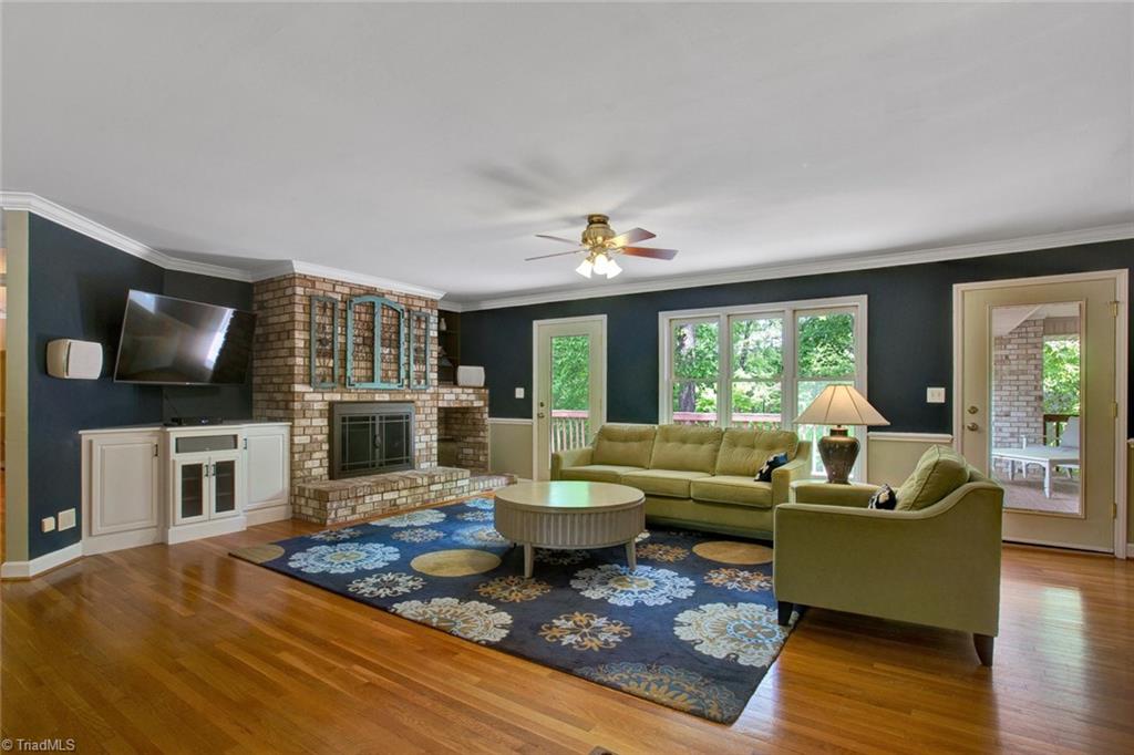 3608 Hunting Ridge Drive High Point, NC 27265 - Photo 10 of 30 Gallery Image 10