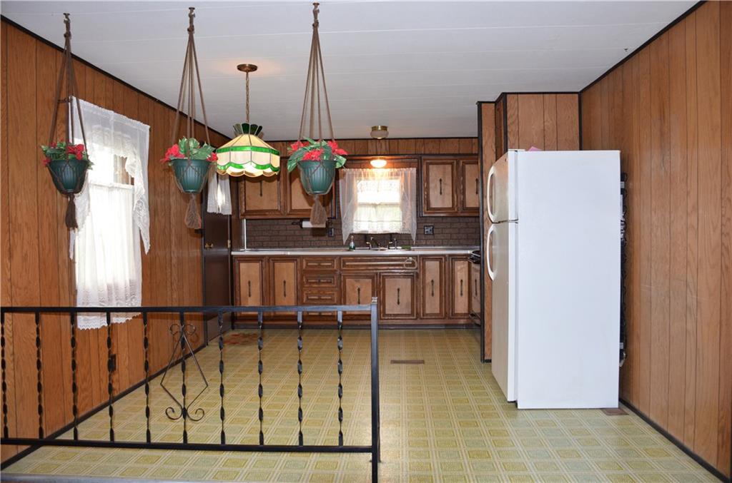 193 Truver Road Valencia, PA 16059 - Photo 6 of 21 Gallery Image 6