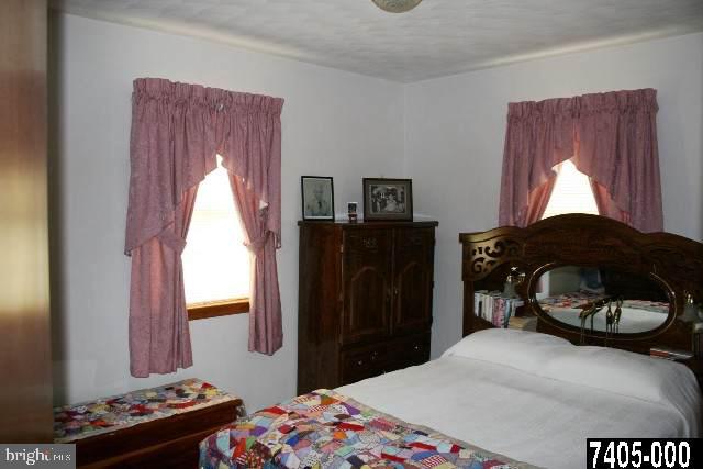 175 Seneca Drive Hanover, PA 17331 - Photo 6 of 10 Gallery Image 6
