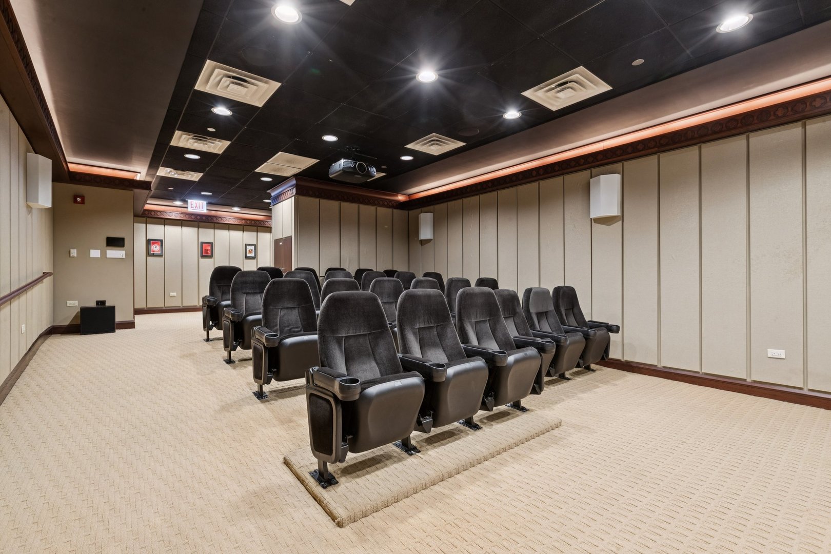 21 East Huron Street, Unit 1806 Chicago, IL 60611 - Photo 39 of 54 a big room with gym equipment