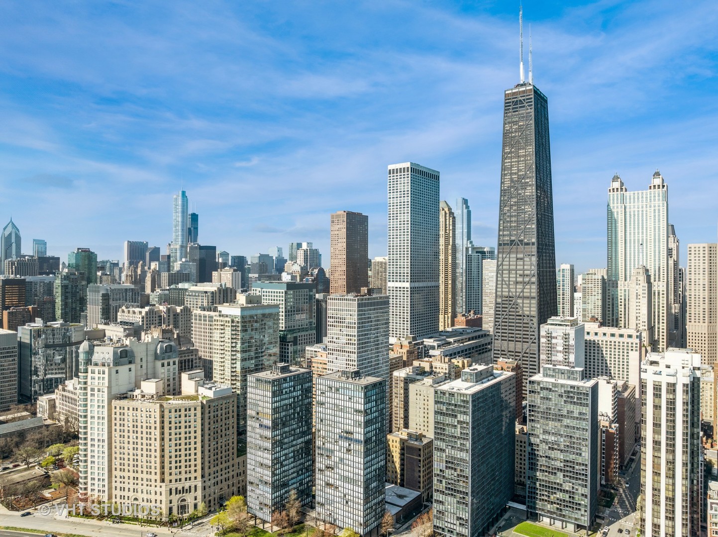 21 East Huron Street, Unit 1806 Chicago, IL 60611 - Photo 46 of 54 a picture of city view