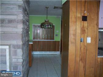 983 Bear Tavern Road Ewing, NJ 08628 - Photo 6 of 8