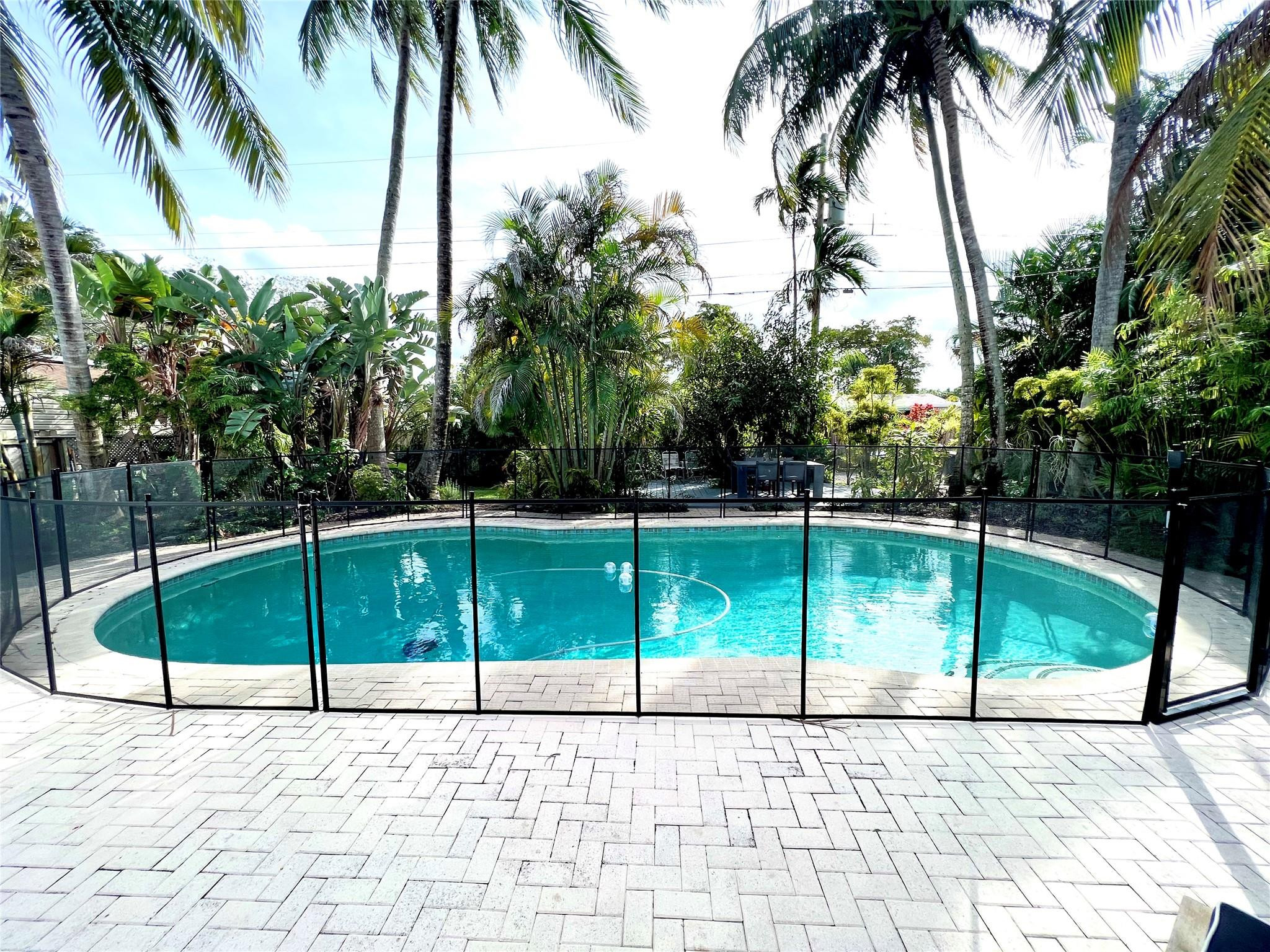 4408 Monroe Street Hollywood, FL 33021 - Photo 25 of 26 a view of a park with a slide