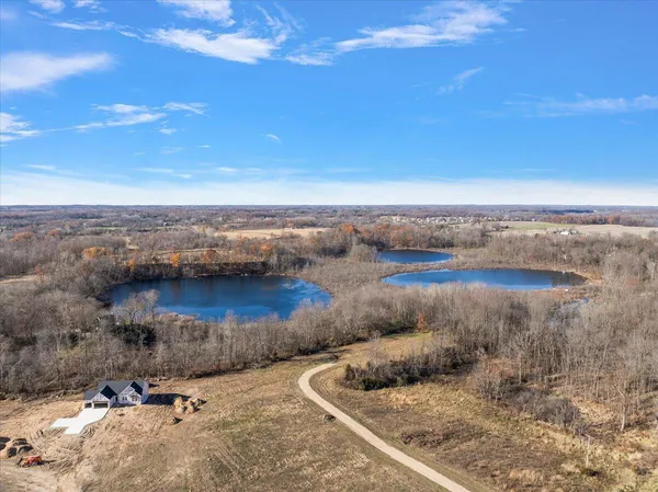 $310,000 | 8377 McArthur Avenue Northeast, Belding, MI 48809