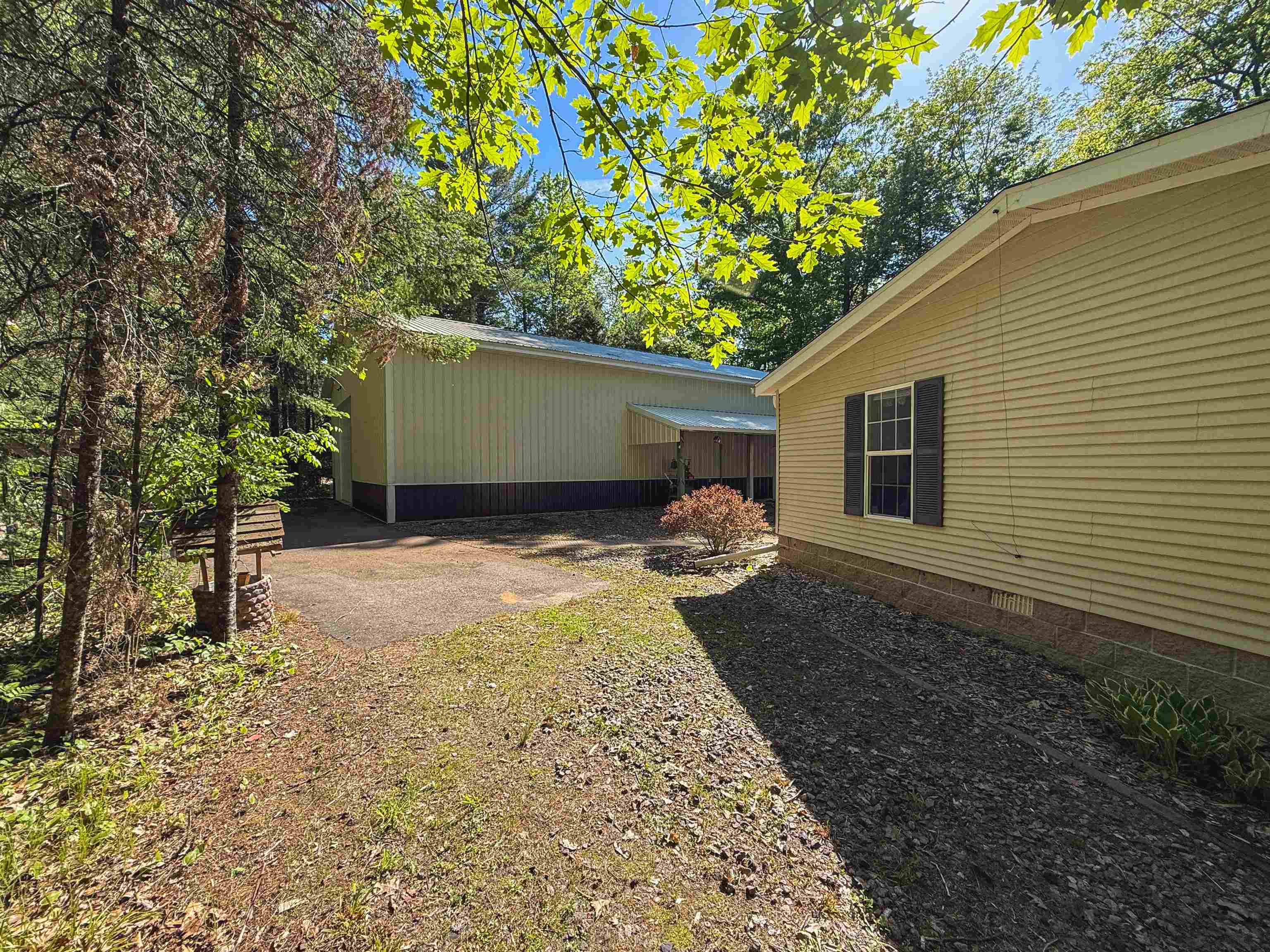 12323 Leo's Road Suring, WI 54174 - Photo 5 of 30