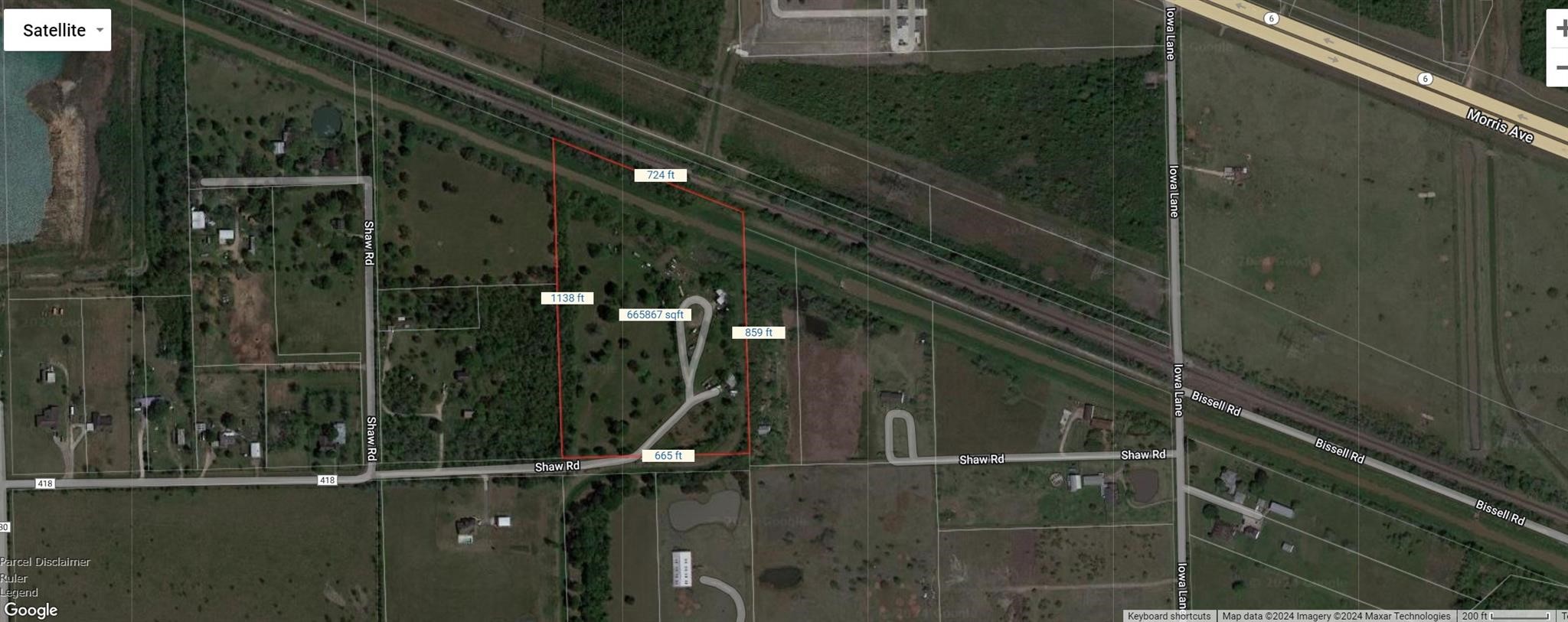 5355 County Road 418 Manvel, TX 77583 - Photo 3 of 12 a close view of shower