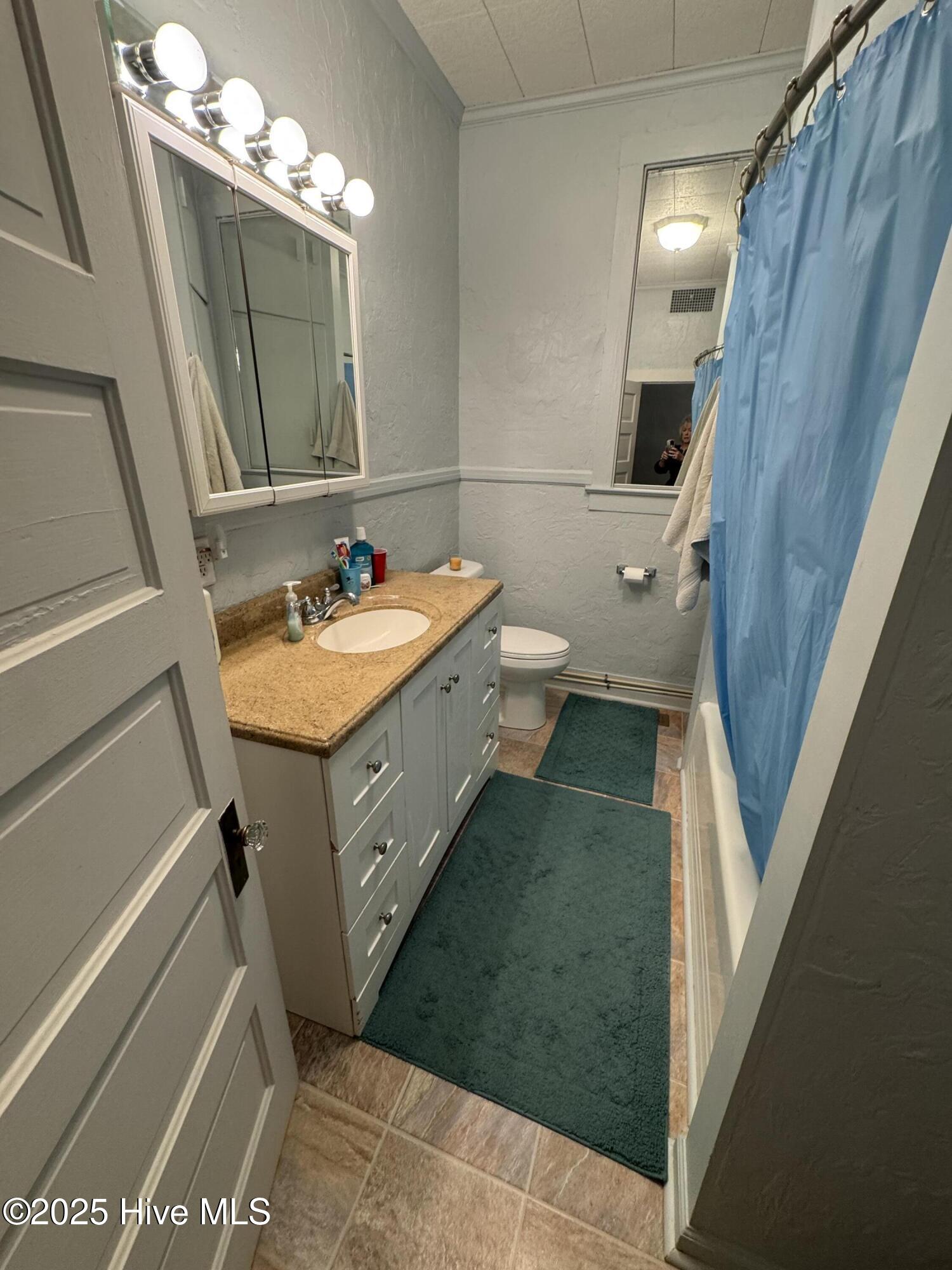 105 South 4th Street Macclesfield, NC 27852 - Photo 18 of 26 Hall Bathroom