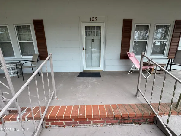 $139,900 | 105 South 4th Street, Macclesfield, NC 27852