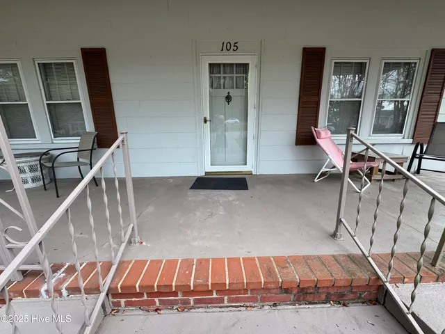 $139,900 | 105 South 4th Street, Macclesfield, NC 27852