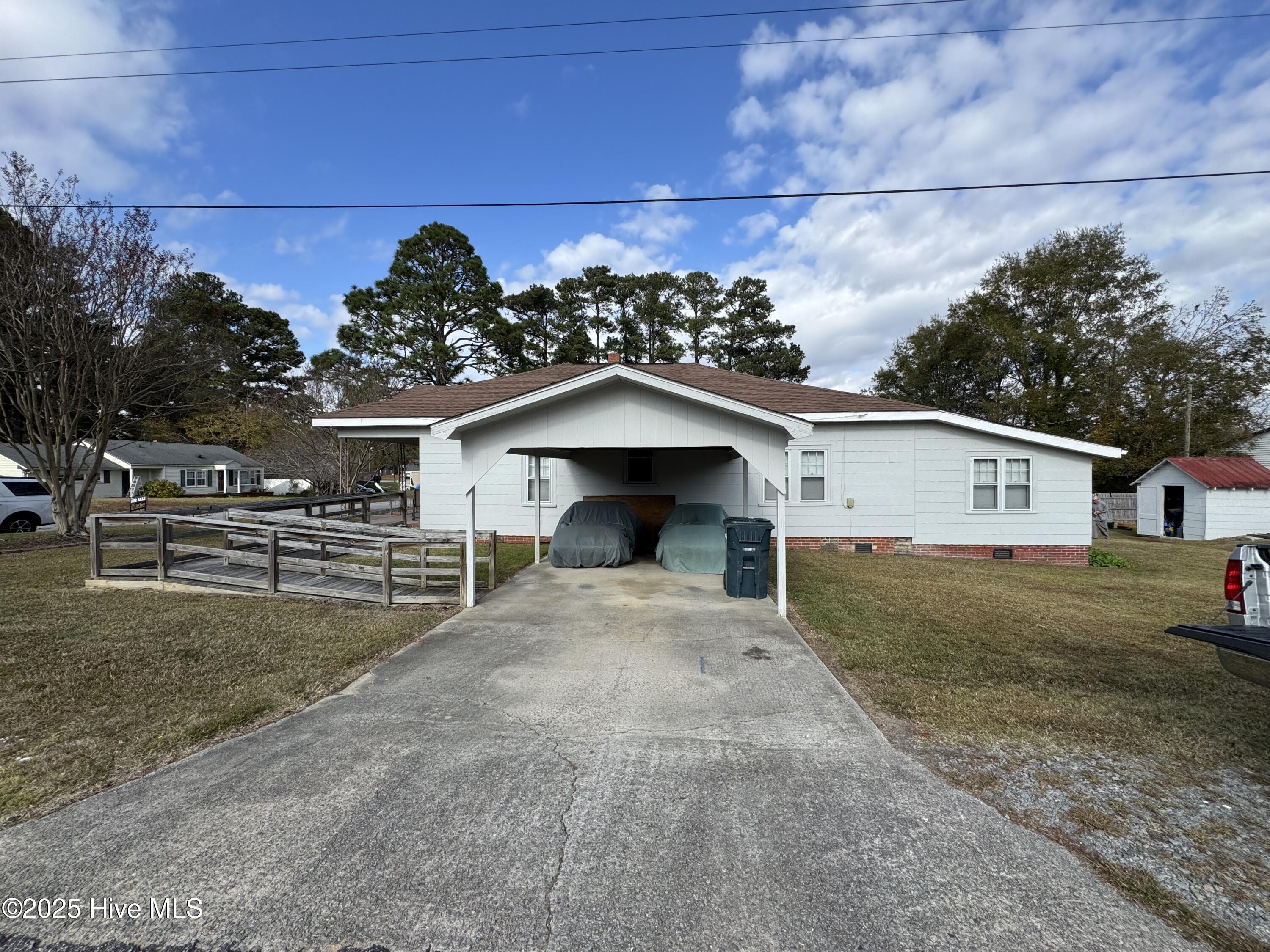 105 South 4th Street Macclesfield, NC 27852 - Photo 5 of 26 IMG_5900