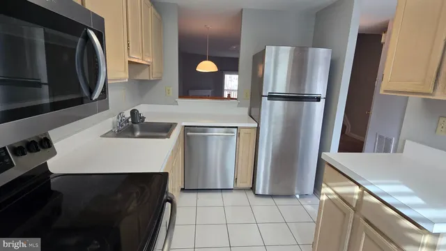 $2,350 | 3432 Londonleaf Lane, Laurel, MD 20724