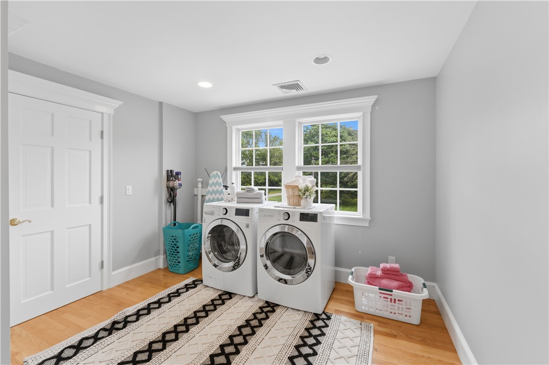 198 Poppasquash Road Bristol, RI 02809 - Photo 42 of 48