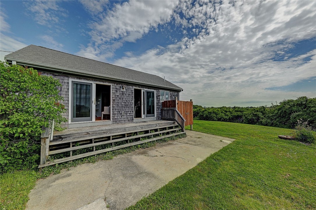 272 Brayton Point Road Westport, MA 02790 - Photo 1 of 1 Gallery Image 1