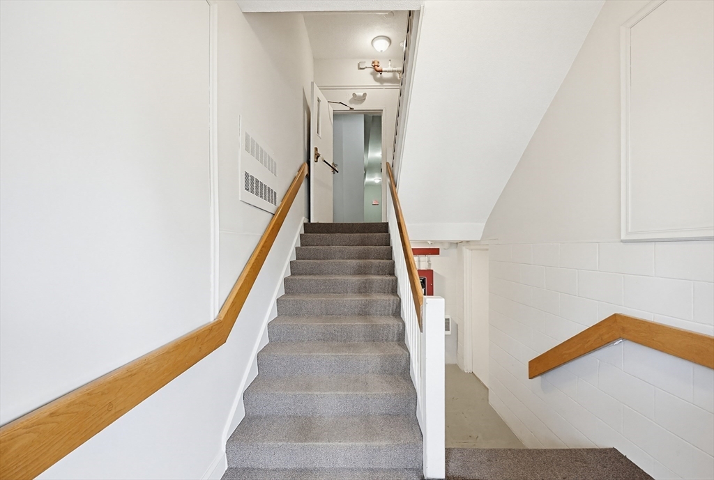 12 Benton Street, Unit 4 Stoneham, MA 02180 - Photo 6 of 36