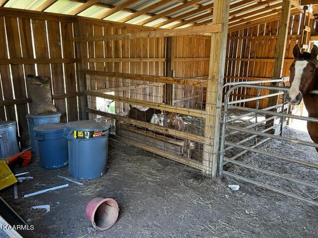 208 Rainbow Road Lancing, TN 37770 - Photo 16 of 20 IMG_1837