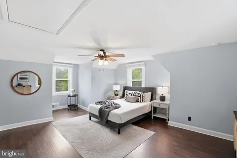 $900,000 | 3322 Holloman Road, Falls Church, VA 22042